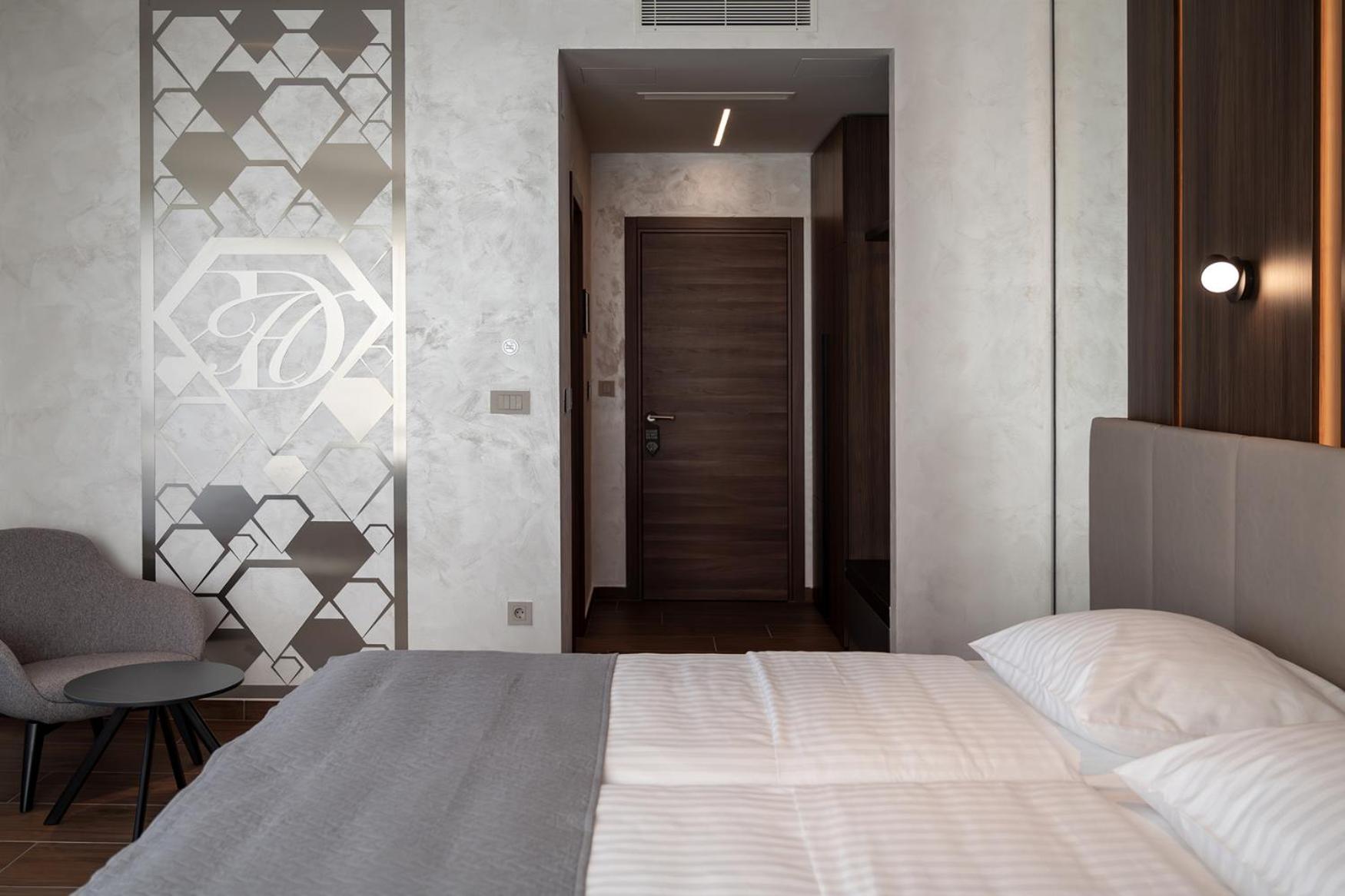 Diamond Hotel Zagabria Esterno foto